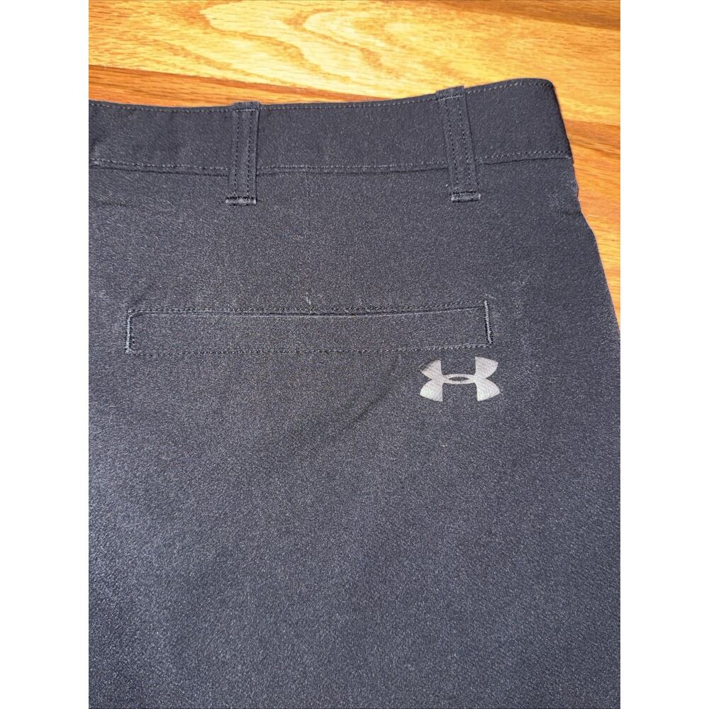 Under Armour 9” Performance Golf Shorts Men’s Size 40 Black Quick Dry Summer - Picture 3 of 6